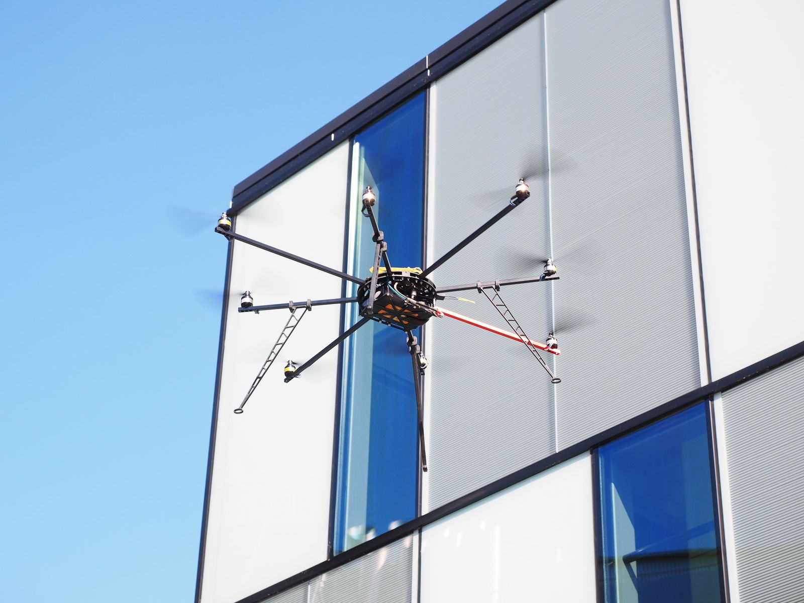 Spezielle Flug-Zonen für Drohnen