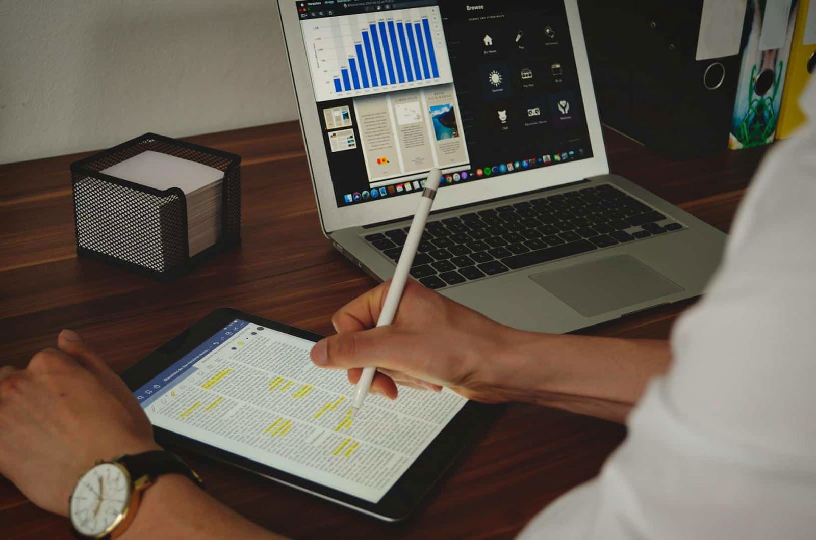 Stromsparen im Homeoffice: 10 Tipps für einen niedrigen Verbrauch