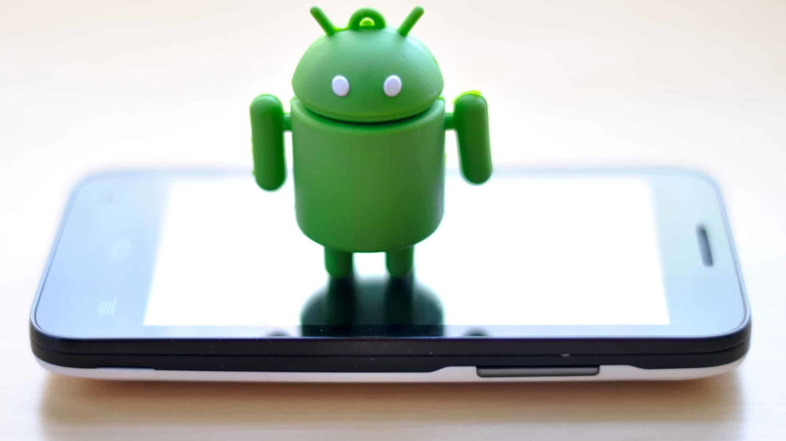Apps beim der Samsung S22-Serie im Vordergrund halten