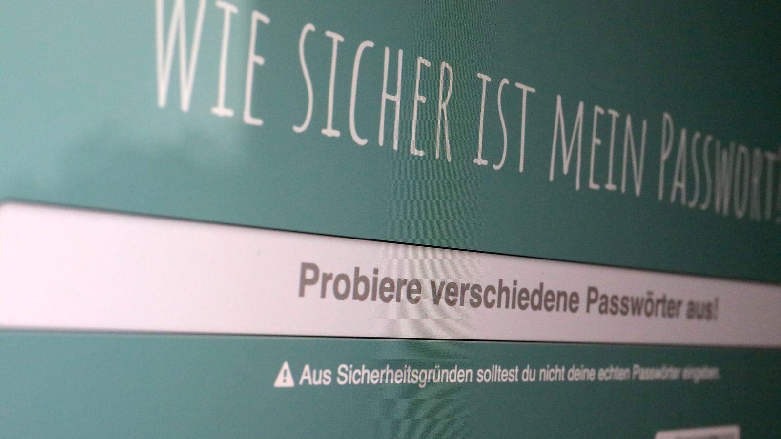 Passwort zurücksetzen: Wir verbringen 21 Stunden pro Jahr damit!