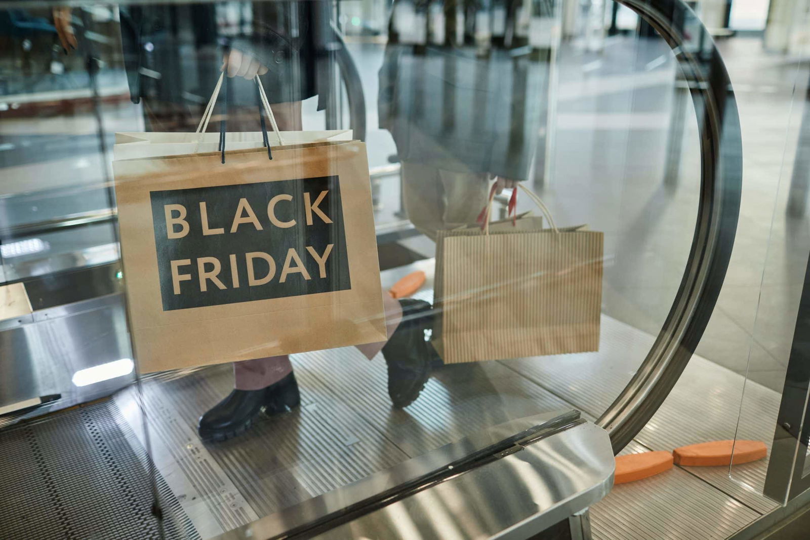 Online-Shopping: Schnäppchen machen und Fake Shops erkennen