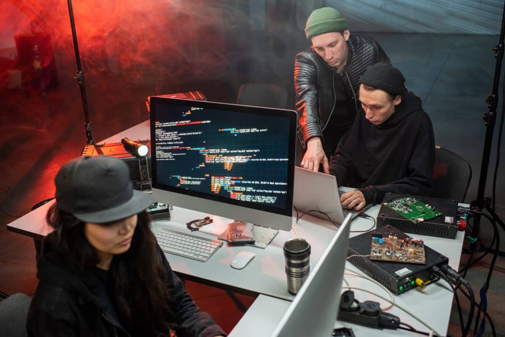 Hacker nutzen erbeutete Daten für kriminelle Aktivitäten
