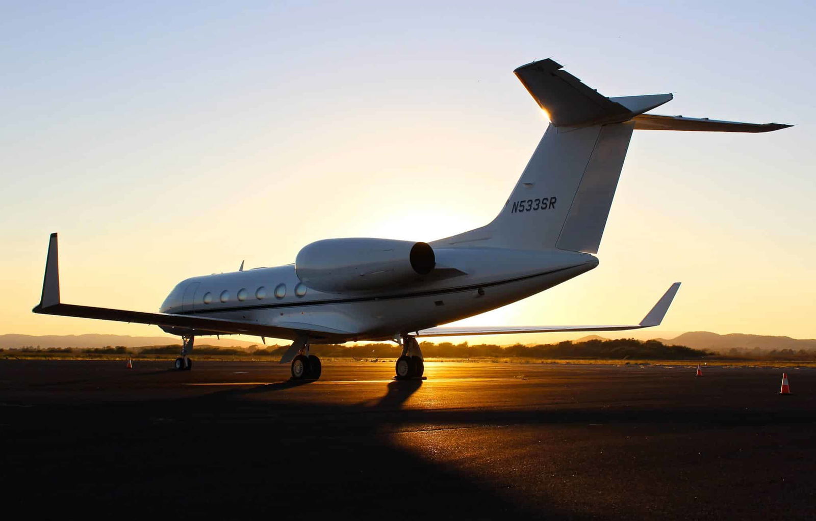 Die Flugstrecken von Elon Musks Privatflugzeug sind jetzt wieder öffentlich