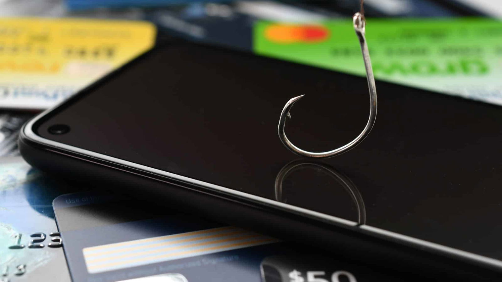 Vishing: Das Abfischen sensibler Daten und der Betrug durch Sprachanrufe wird Vishing genannt